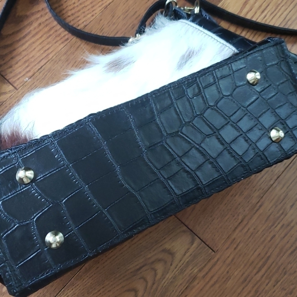 Leather bag. Gently used. - Picture 4 of 11